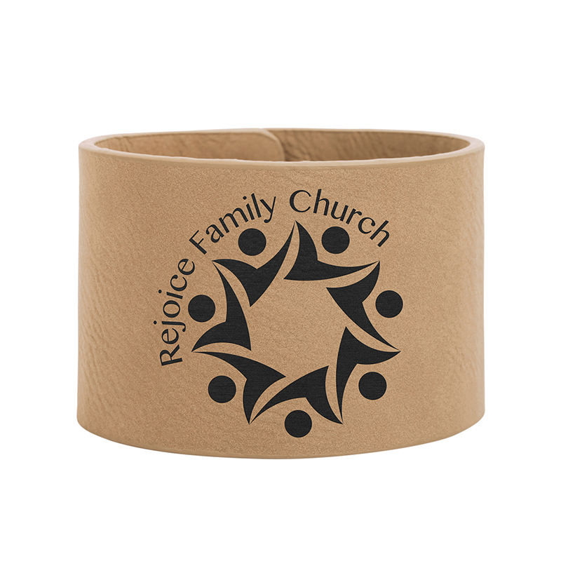 8 1/2' x 3/4' narukvica s manšetom od umjetne kože laserom